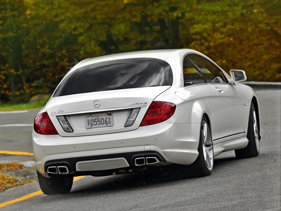  Mercedes-Benz CL63 AMG 2010 года  (US) (фото 8 из 21)